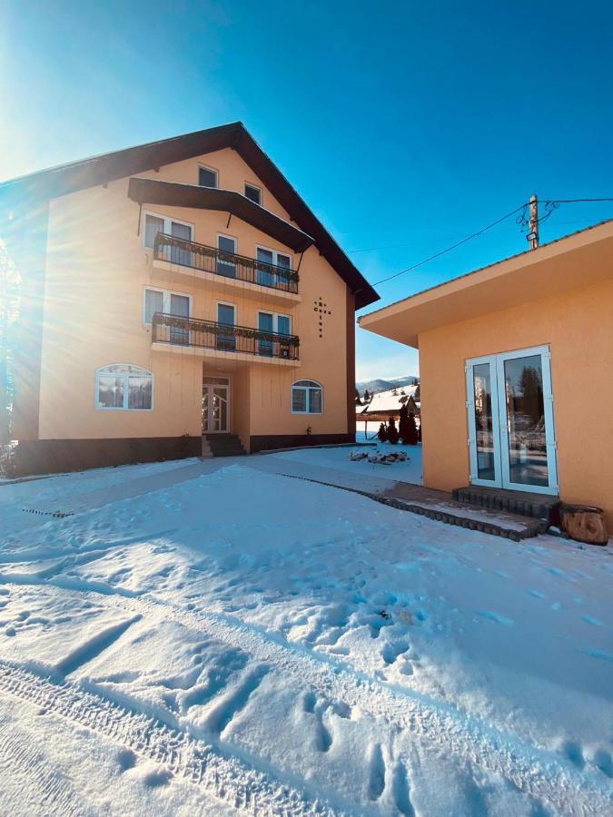 Вілла Casa Raluca Арієшень Екстер'єр фото